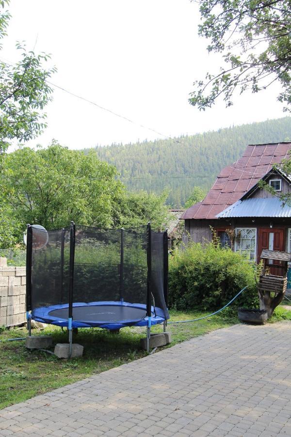 Котедж "Явірник" Villa Tatariv Exterior foto