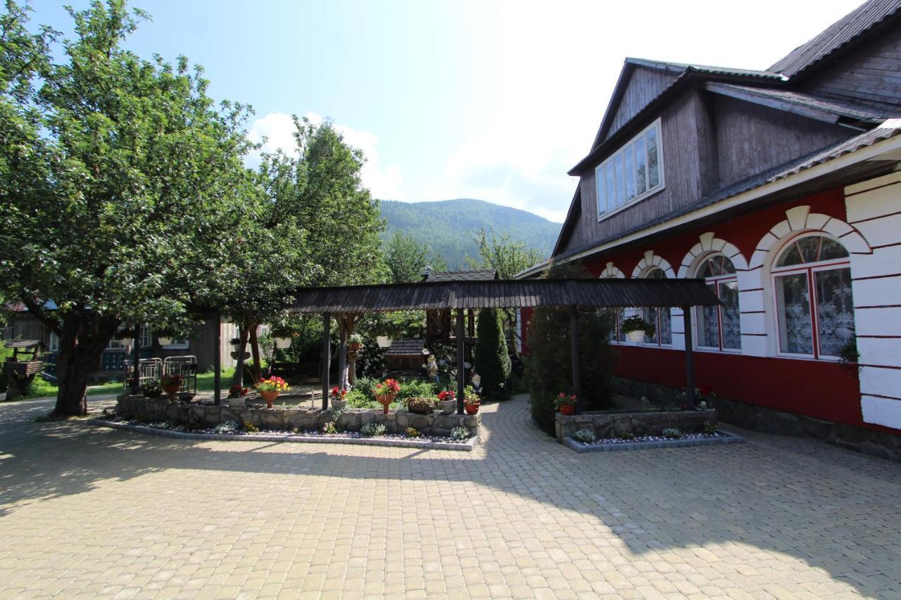 Котедж "Явірник" Villa Tatariv Exterior foto