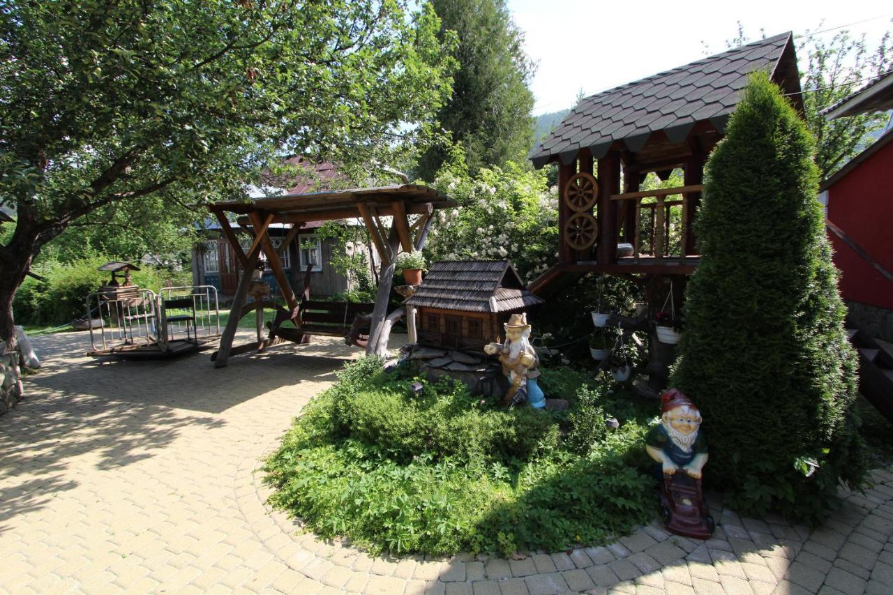 Котедж "Явірник" Tatariv Exterior foto